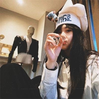 梦醒时爱意消散